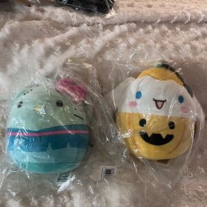 Hello Kitty and friend squishmallows dressed for Halloween